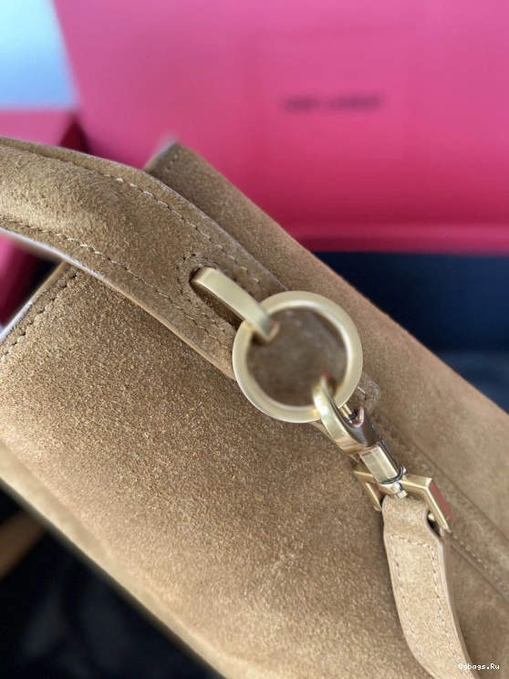  37 LE SMALL BAG-17*20*13CM YSL 0825